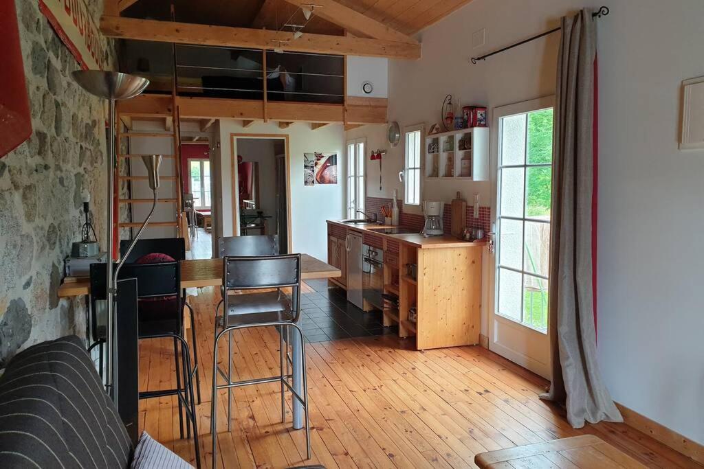 לה בורבול Appartement Villa Le Plateau. מראה חיצוני תמונה